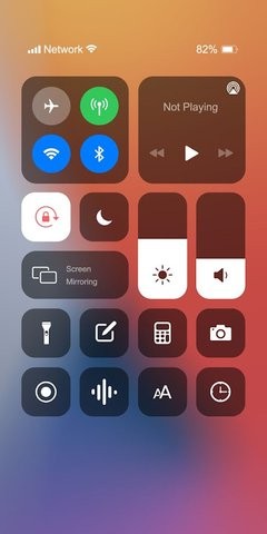 iphone13模擬器中文版1